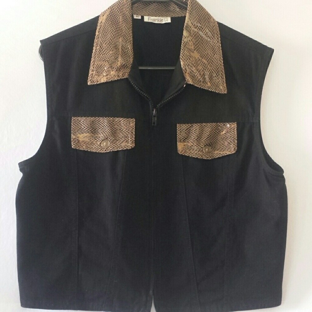 💞Frankie D.* Vest